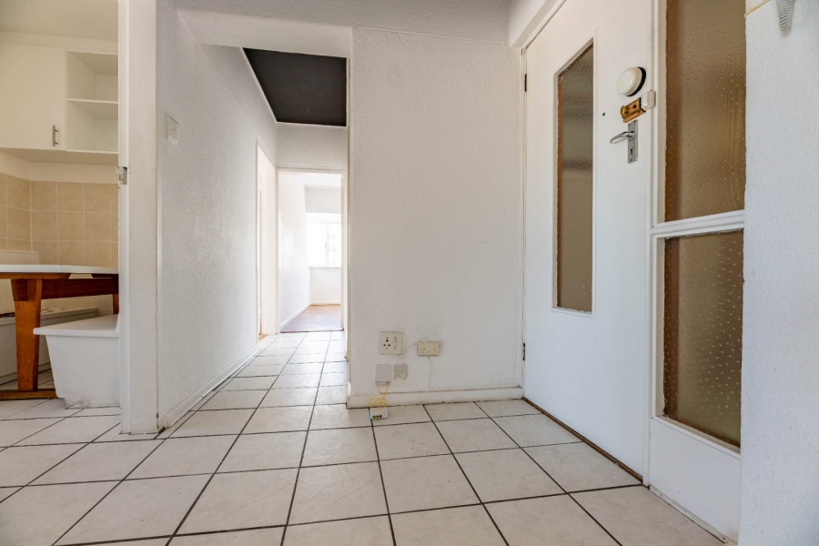 2 Bedroom Property for Sale in Three Anchor Bay Western Cape